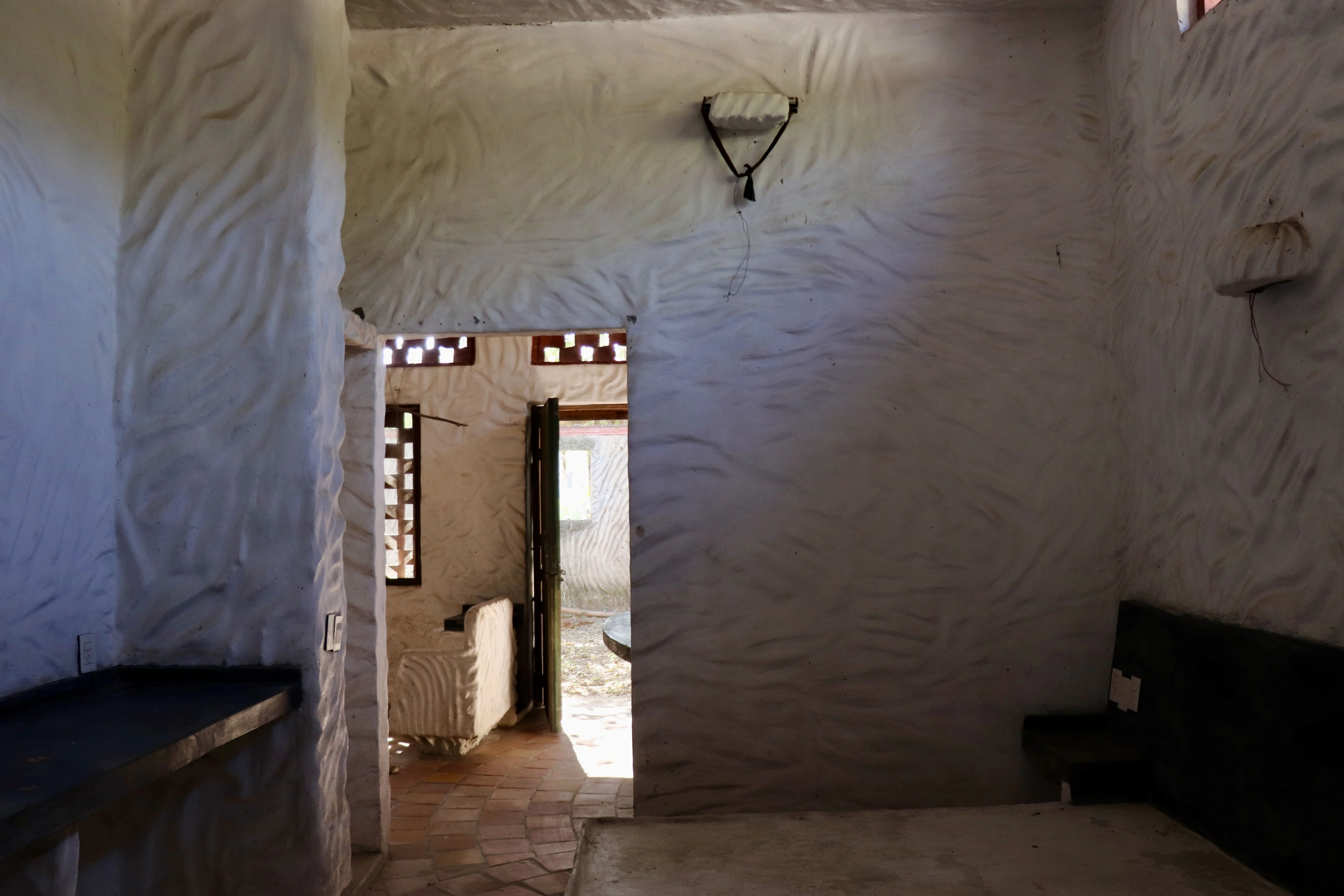 Investment property in Avestruces Sayulita with apartments and land.