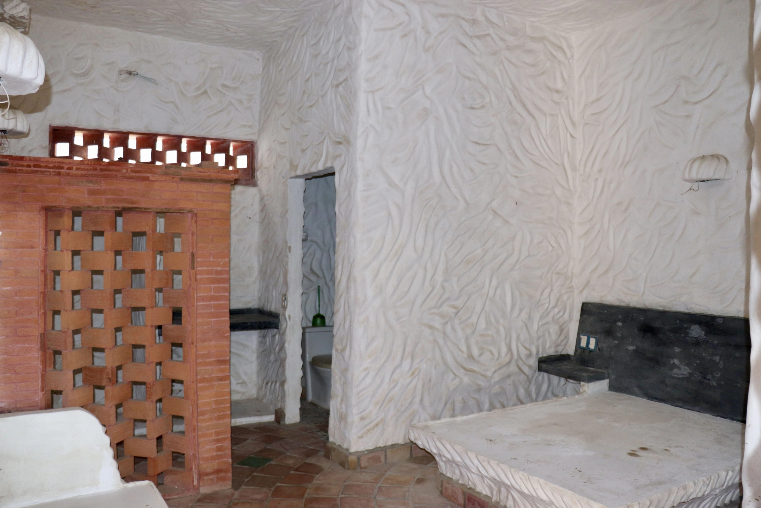 Investment property in Avestruces Sayulita with apartments and land.