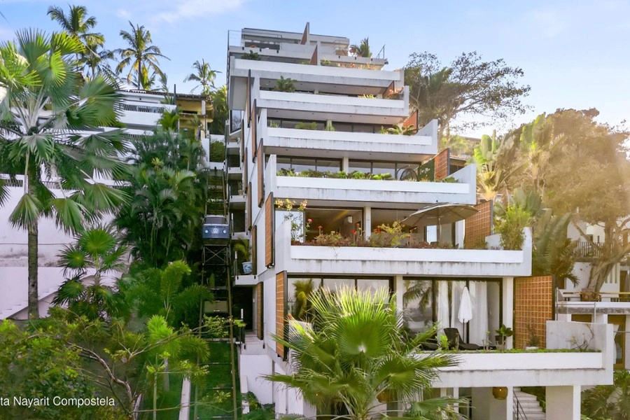 Oceanfront Playa Iguana Sayulita complex on the quiet south end of town