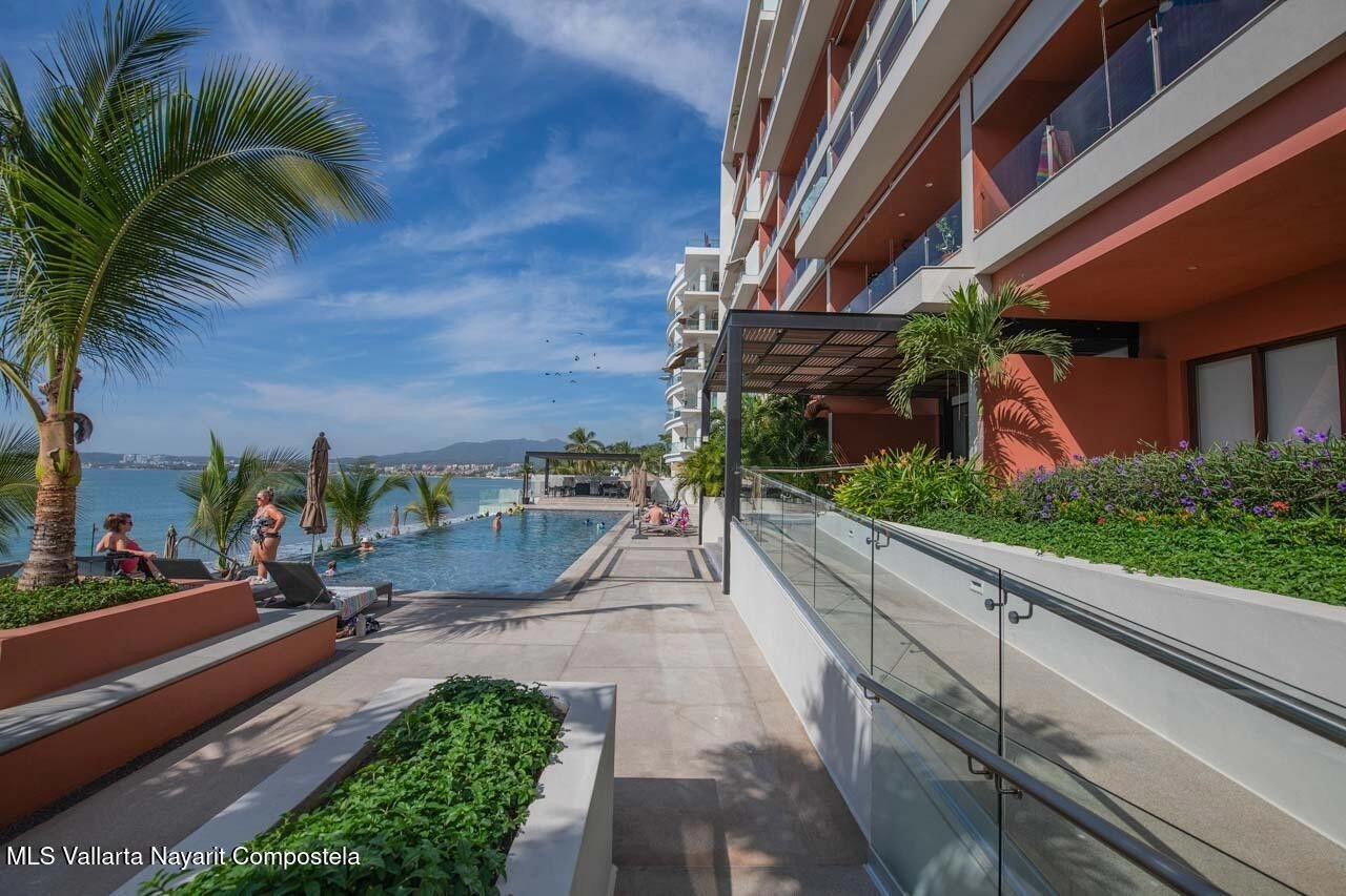 bucerias beachfront condo ocean view.