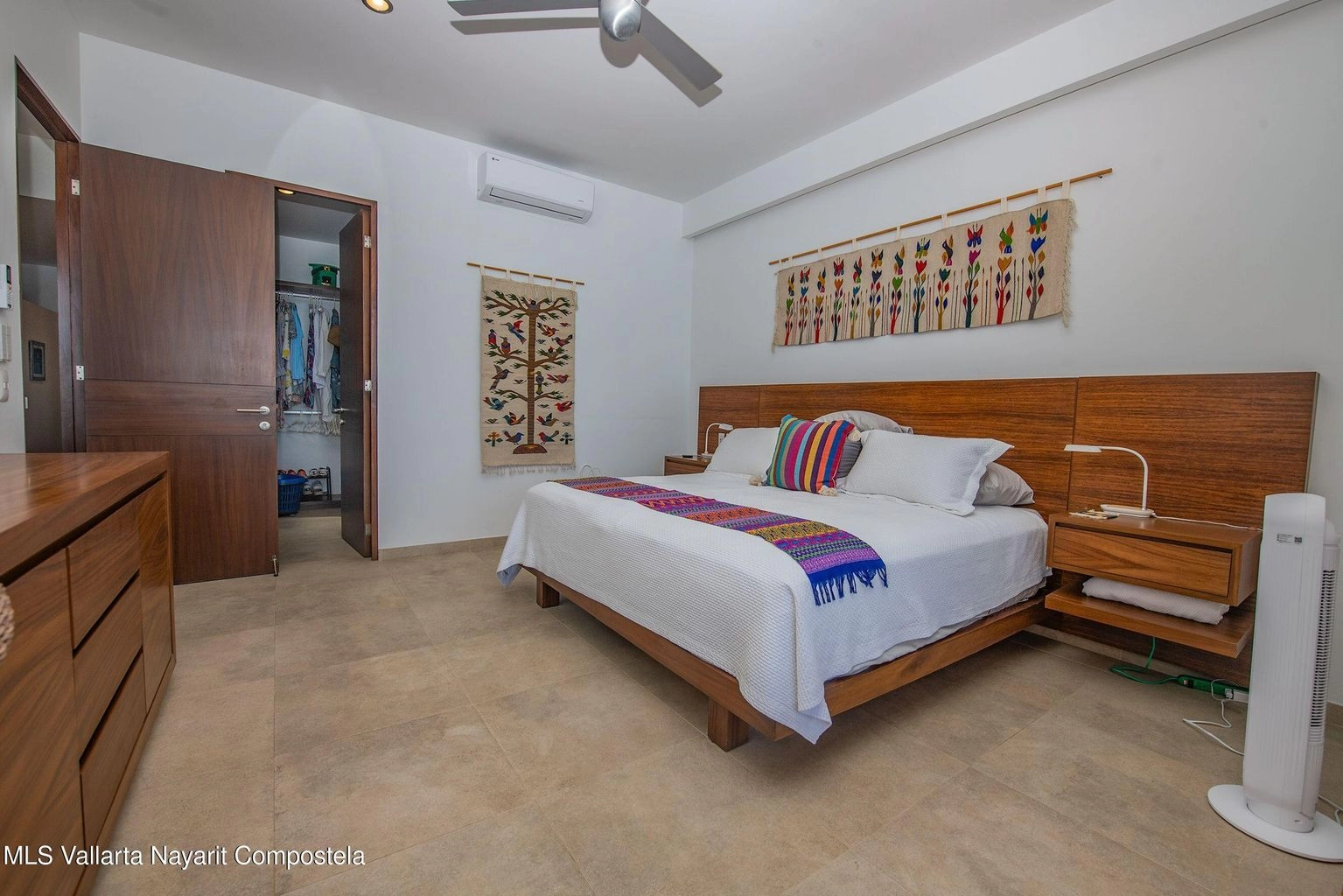 bucerias beachfront condo ocean view.