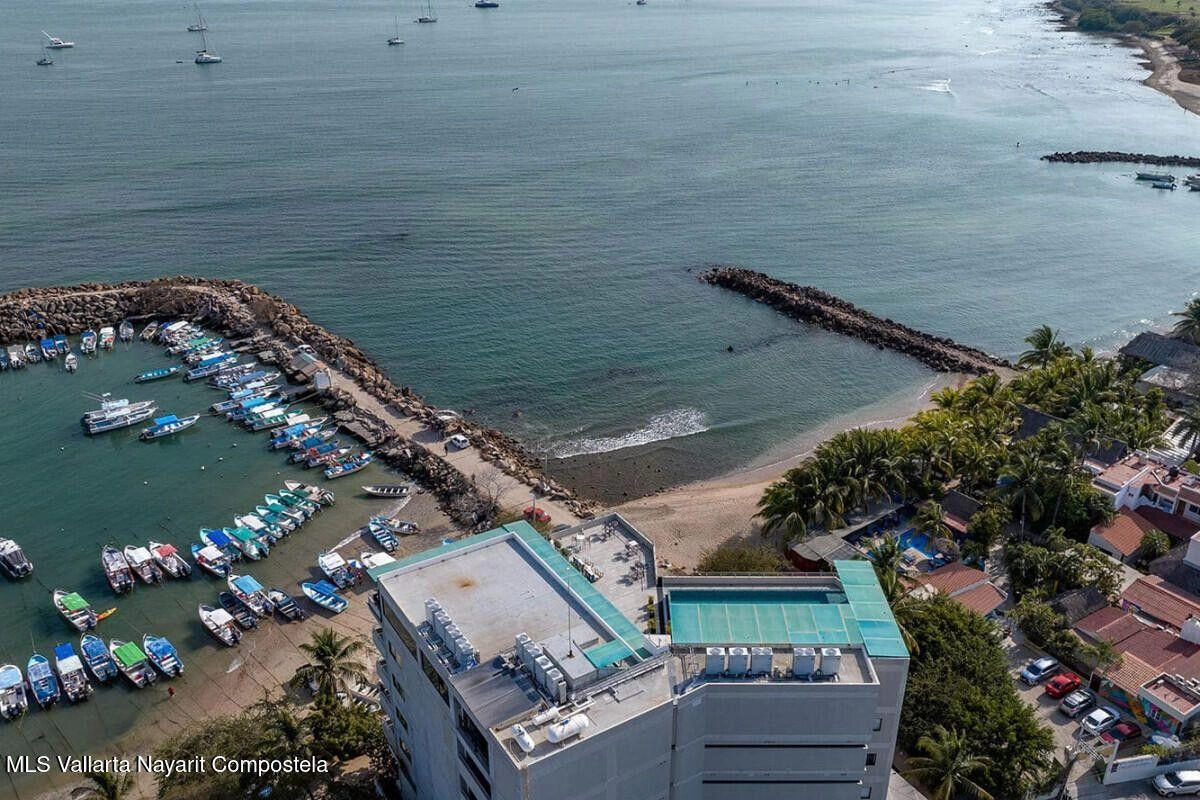 Punta Mita oceanfront condo with direct beach access and ocean views