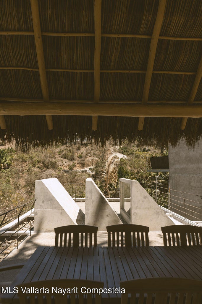 Architect-designed contemporary house in Sayulita Mexico