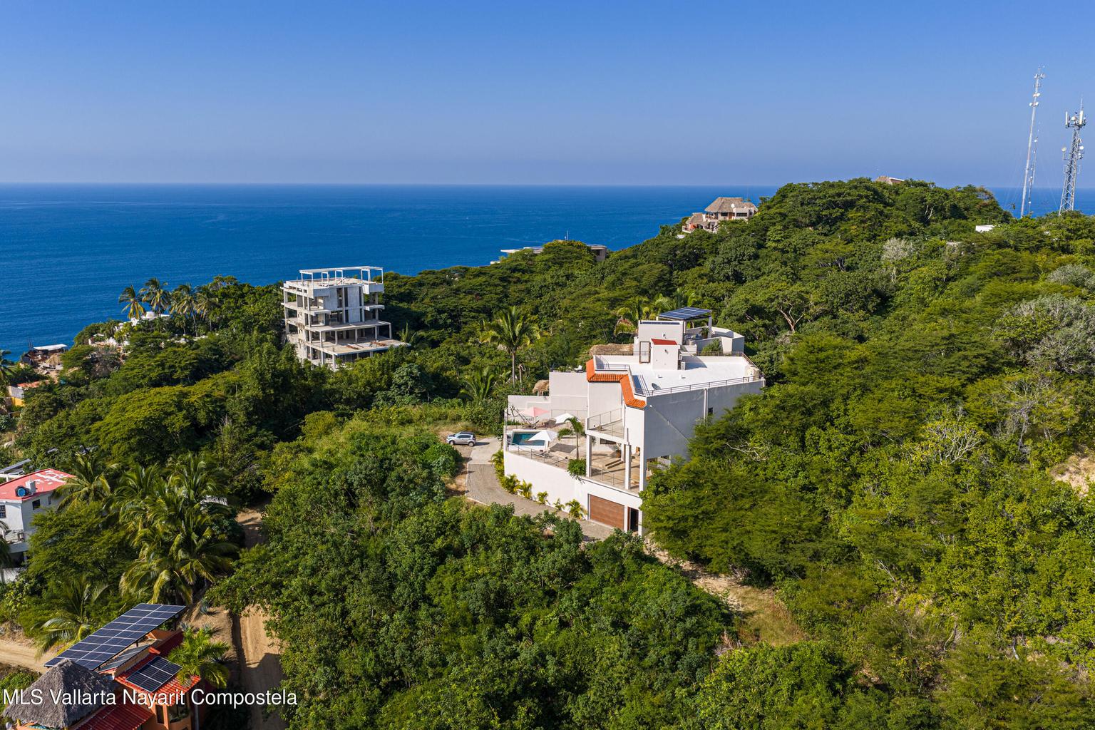default Casa de lujo de 4 recámaras con vistas panorámicas al océano y la selva en Sayulita, Riviera Nayarit