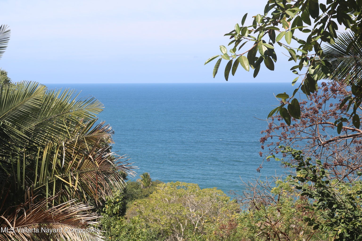 Ocean view lot for sale in Sayulita Northside