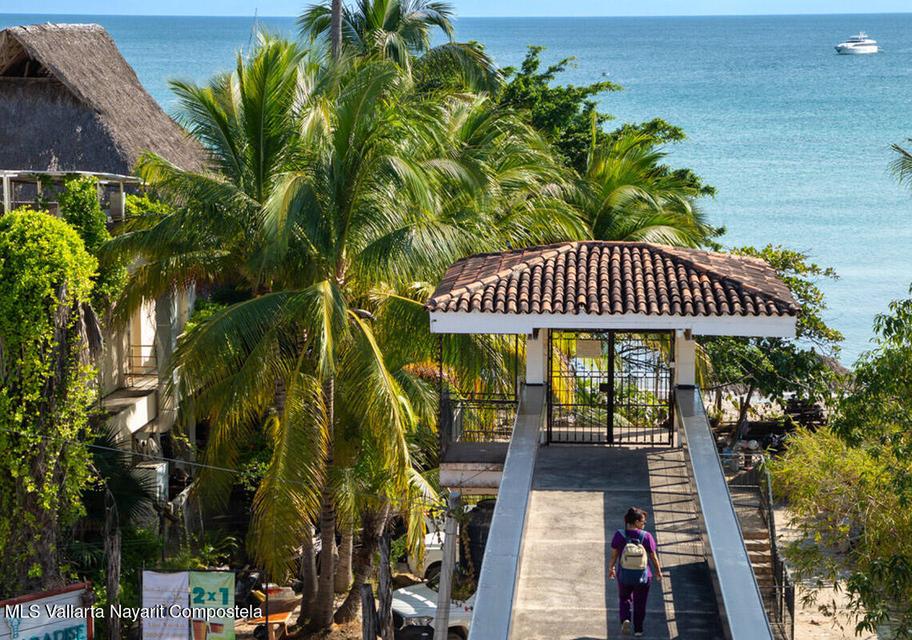 Ocean view condo near the beach at El Anclote in Punta de Mita Riviera Nayarit