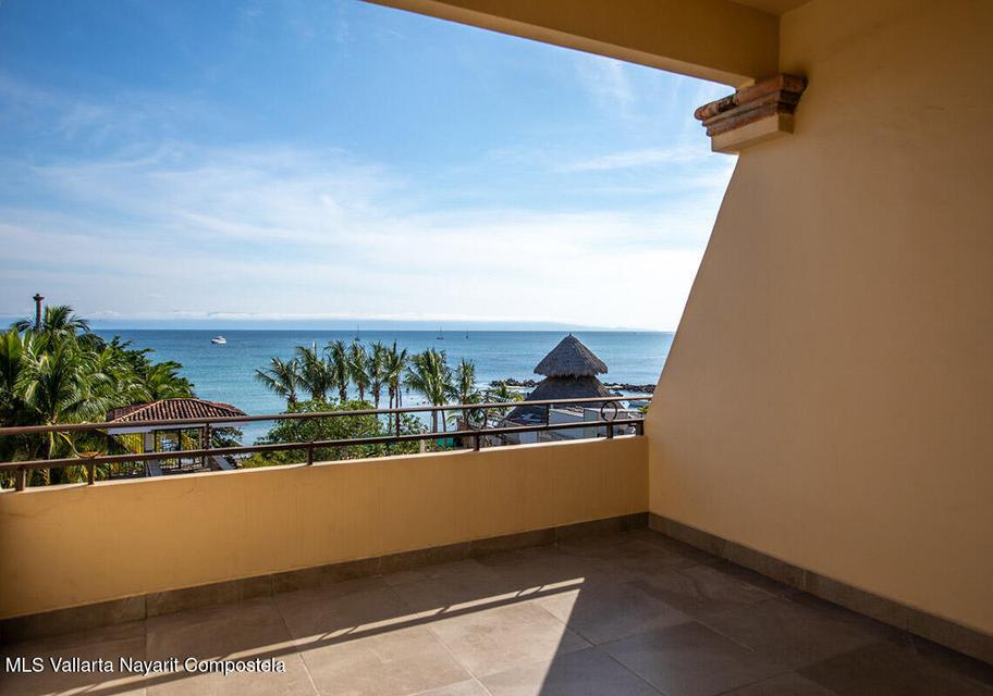 Ocean view condo near the beach at El Anclote in Punta de Mita Riviera Nayarit