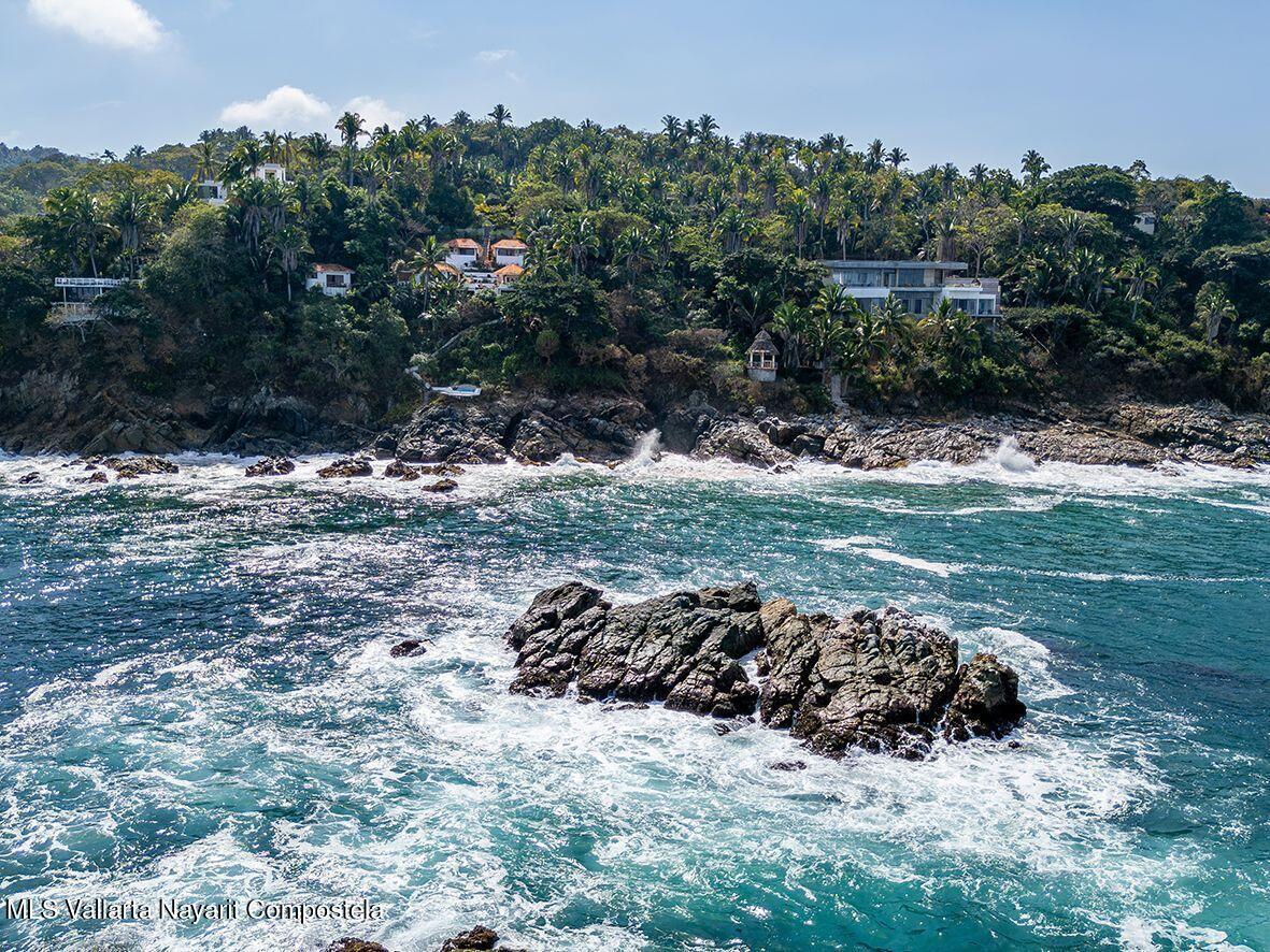 Oceanfront land for sale in San Pancho Riviera Nayarit with panoramic Pacific Ocean views