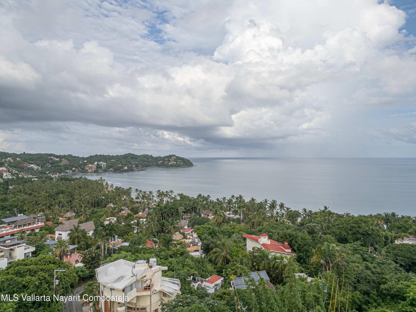 Ocean view lot for sale in Sayulita’s exclusive Nanzal neighborhood overlooking the Pacific Ocean.