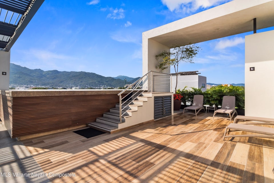 Modern apartment for sale in Fluvial Vallarta, Puerto Vallarta.