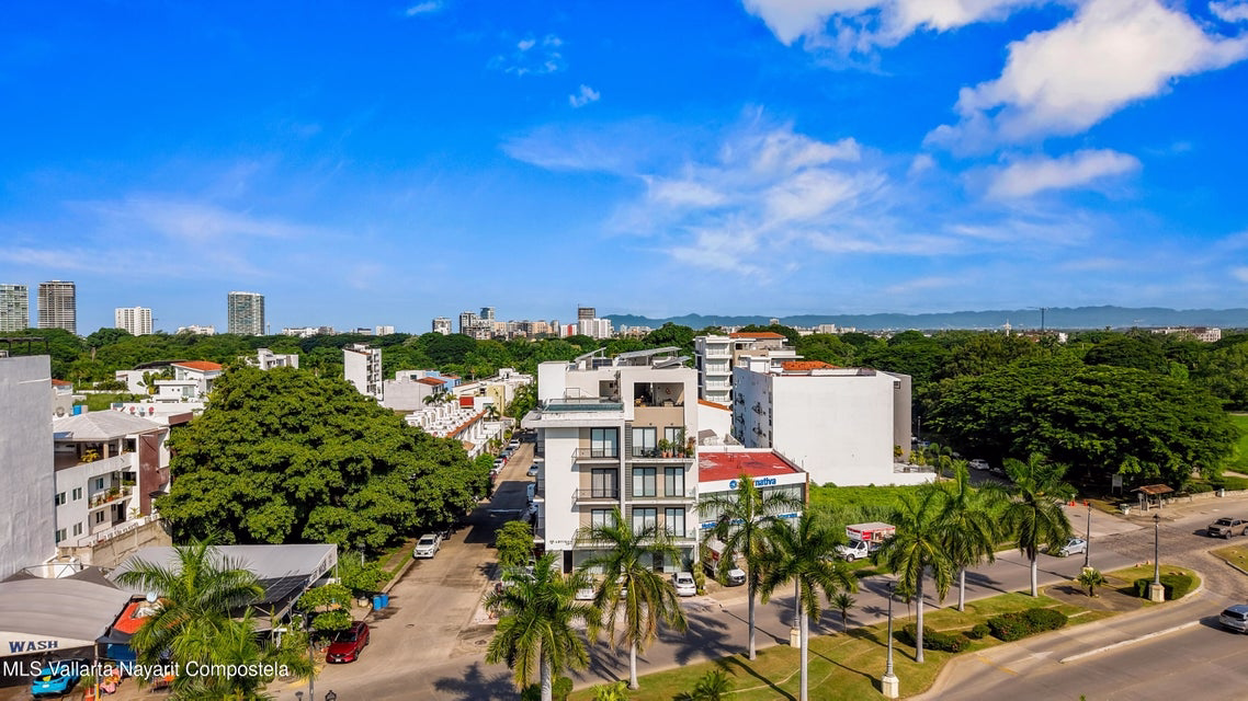 Modern apartment for sale in Fluvial Vallarta, Puerto Vallarta.