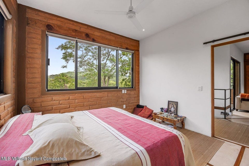 Tahiti-Casa-de-los-Pajaros-10 Investment property for sale in San Pancho with four rental apartments and private home